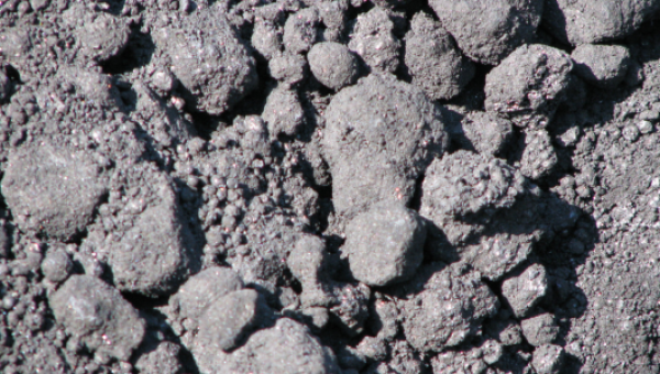 รู้จักกับปิโตรเลียมโค๊ก หนึ่งในวัตถุดิบในการผลิตแบตเตอรี่ลิเธียม-ไอออน